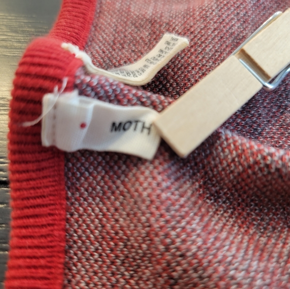 ANTHROPOLOGIE MOTH SZ Small Lovelorn Cardigan Floral Appliques Red Gray - Picture 9 of 9